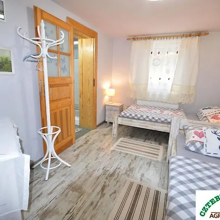 Pansiyon Cztery Pory Roku Jezow Sudecki