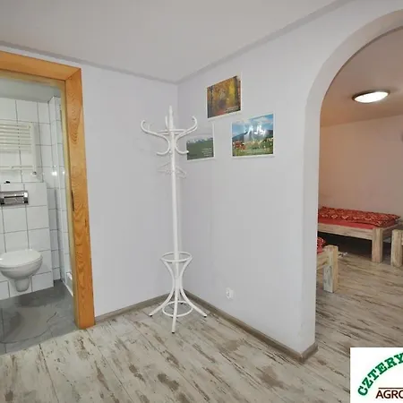 Cztery Pory Roku Ubytování v soukromí Jezow Sudecki