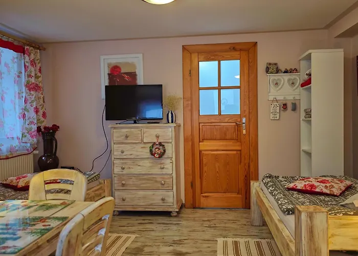 Cztery Pory Roku - Alloggio in famiglia Jezow Sudecki